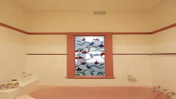 SĂšche-cheveux, serviettes fournies