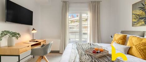 2 bedrooms, soundproofing, iron/ironing board, free WiFi