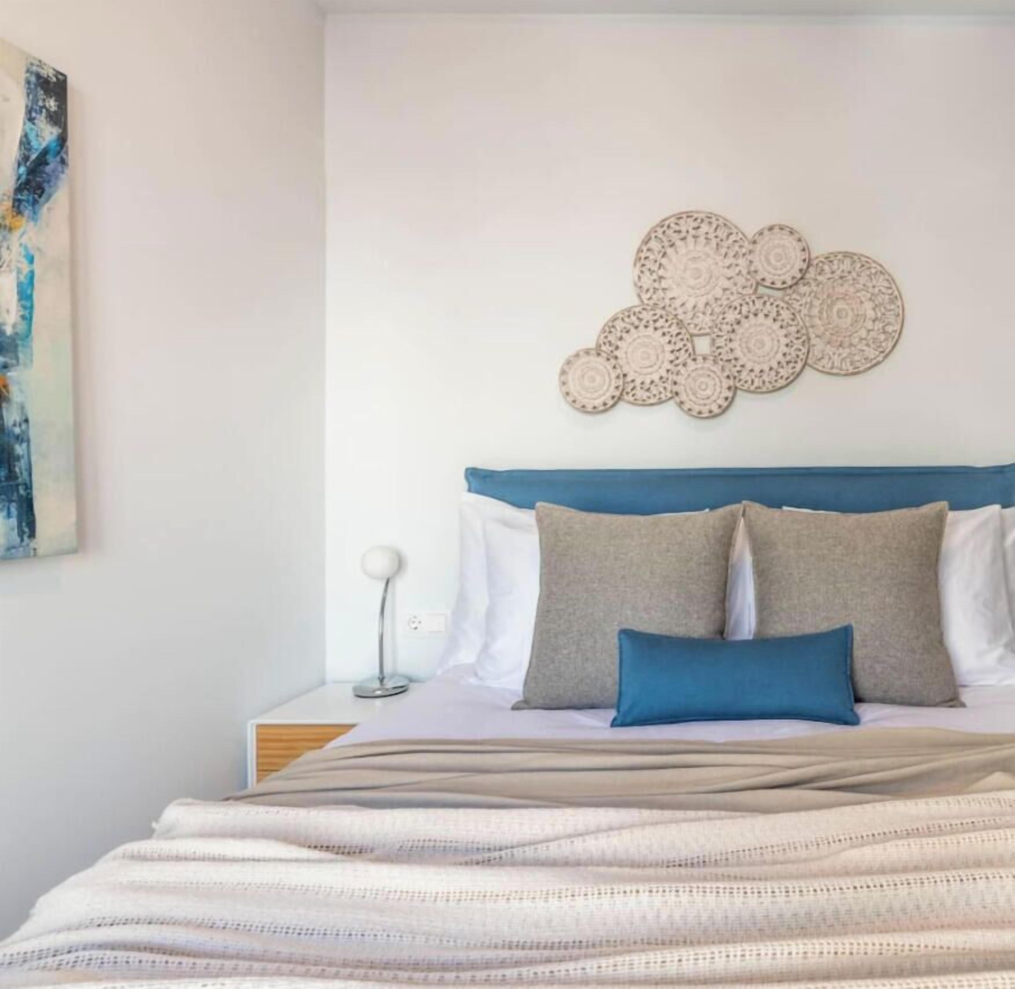 2 bedrooms, soundproofing, iron/ironing board, free WiFi
