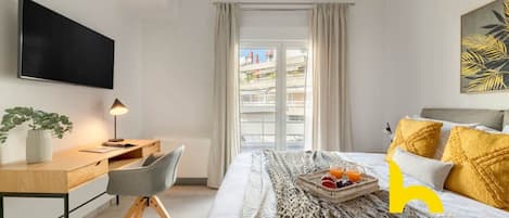2 bedrooms, soundproofing, iron/ironing board, free WiFi