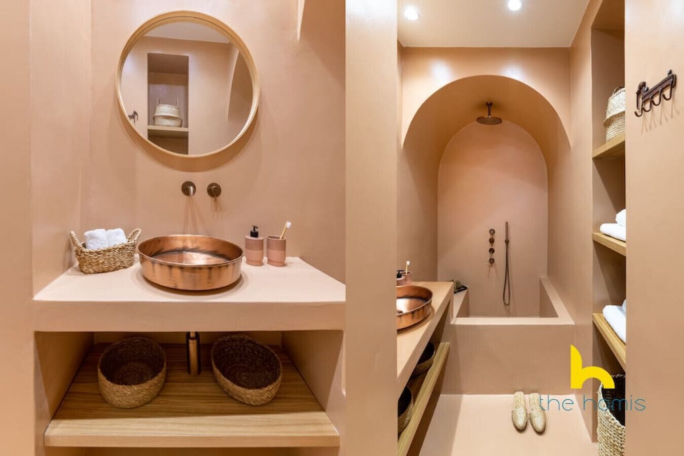 Sèche-cheveux, serviettes fournies