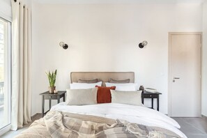 3 chambres, fer et planche à repasser, Wi-Fi gratuit, draps fournis