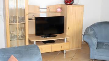 Fernseher, DVD-Player