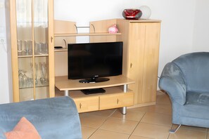 Fernseher, DVD-Player