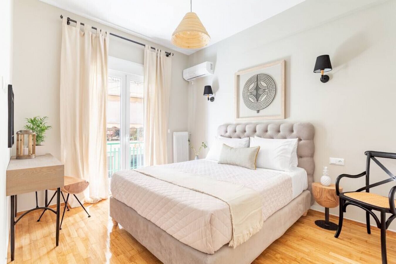 办公桌、熨斗/熨衣板、WiFi、床单