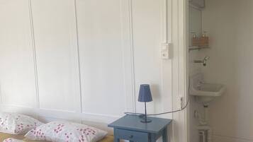 Dortoir Partagé, 1 chambre, balcon, vue jardin