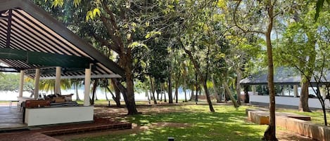 BBQ/picnic area