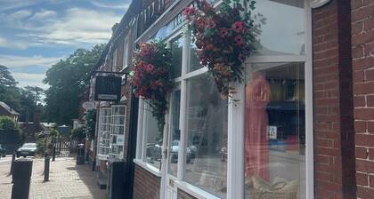 Luxury apartment in the beautiful village of Botley