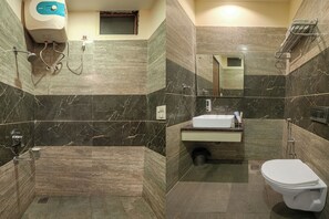 Deluxe-Zimmer | Badezimmer