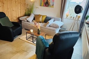 Living area - Apartment Lambo -Airoquartier (directly at FMO) (Ladbergen)