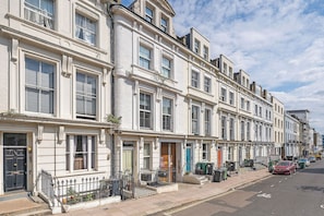 Exterior - Primrose Heights, by Veeve (London)