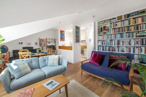 TV - Primrose Heights, by Veeve (London)
