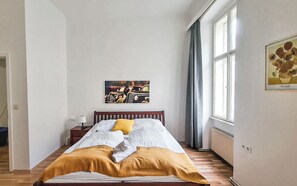 Basic-Apartment | Bügeleisen/Bügelbrett, kostenloses WLAN