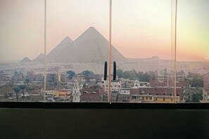 Interior - Modern Deluxe Studio by the Pyramids – Comfort & Style in Giza (Giza Governorate)