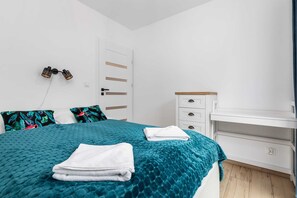 Bügeleisen/Bügelbrett, WLAN, Bettwäsche