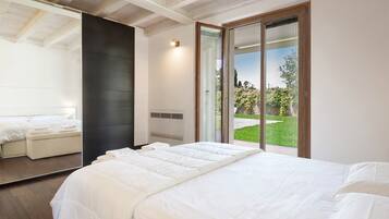 Bügeleisen/Bügelbrett, WLAN, Bettwäsche