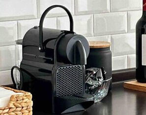 Kahvia ja/tai kahvinkeitin