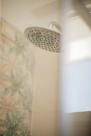 تفاصيل الفندق من الداخل