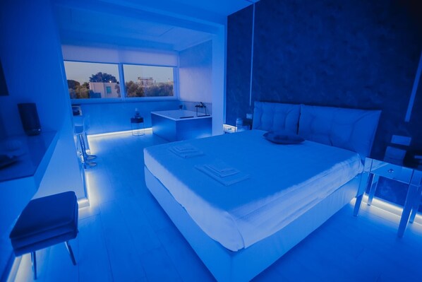 Room - Room 103 Mediterranea with Shared Terrace and Wi-Fi (Torre Canne)