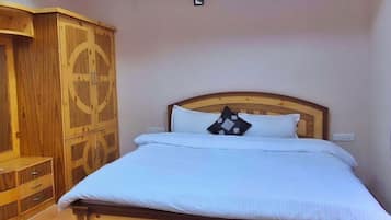 Standard Double Room, Garden View