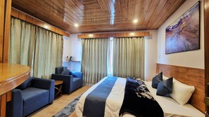 Room - The White Mountain Stays - Key (Spiti)