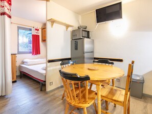 Dining - Charming Apart for 6 Near the Slopes (Morillon)