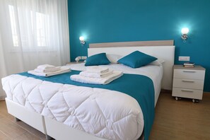 Room - Room 6 with Shared Garden (Torre Canne)