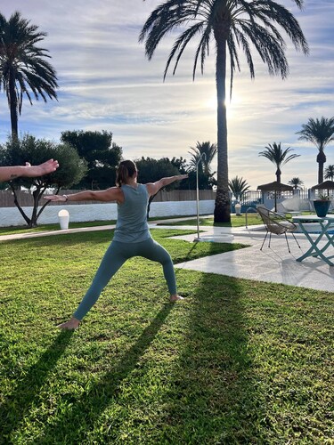 Luxurious 5 Bedroom Beachfront Villa in Roquetas de Mar