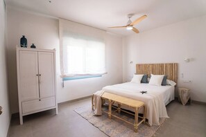 Villa, 4 Bedrooms, Accessible, Smoking