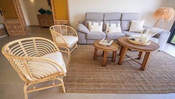 Biệt thự, 4 phòng ngủ, phù hợp cho người khuyết tật, hút thuốc | Khu phòng khách