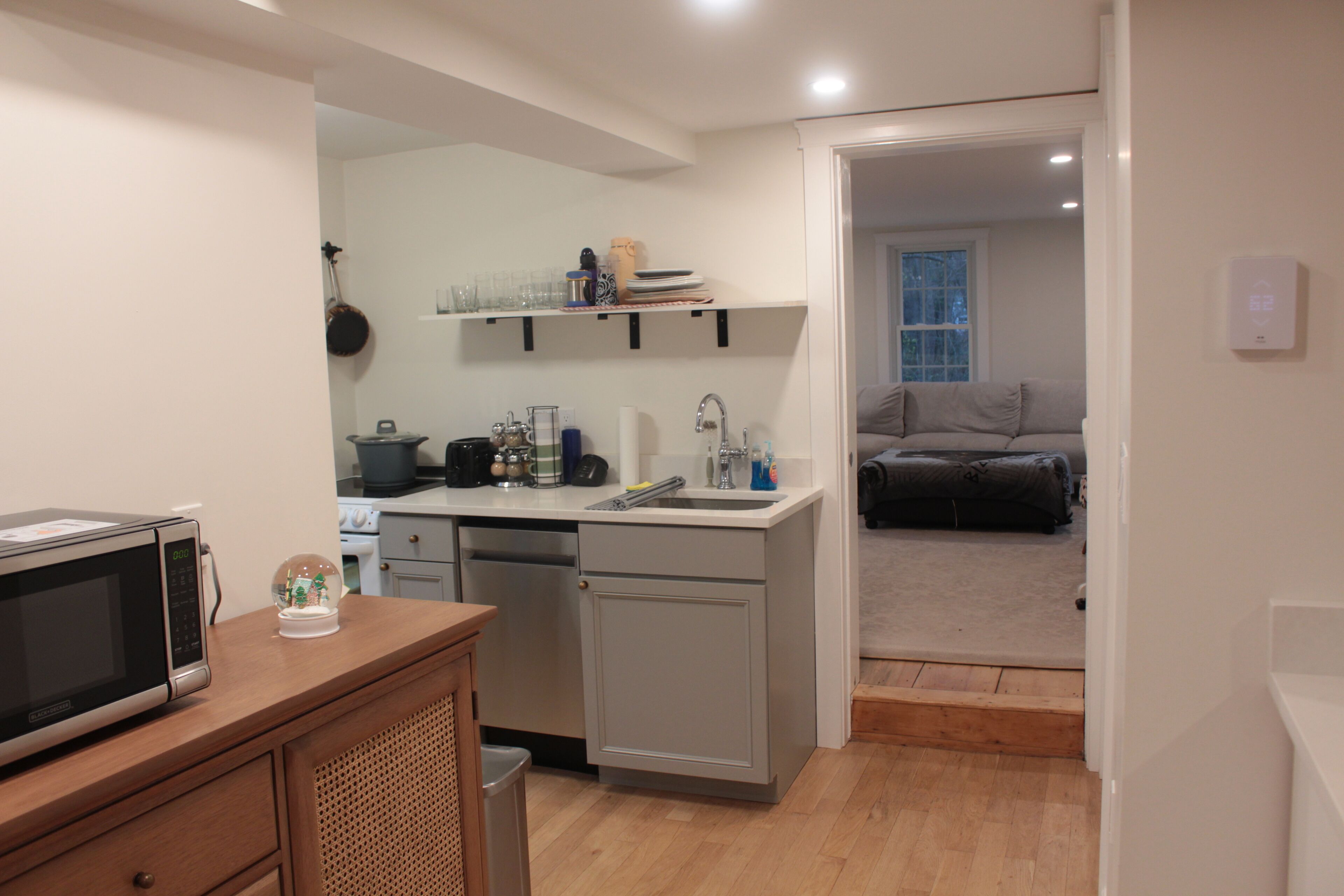 Microones, forn, placa de cuina i rentaplats 