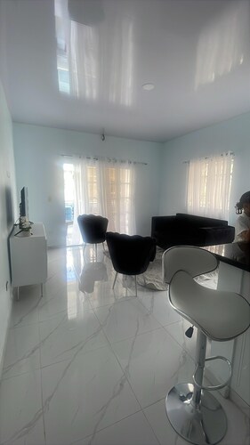 Lovely 2-bedroom apartment with AC in quaint Bonao