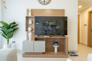Interior - Spacious 3BR Retreat Family-Friendly Stay, Al Reem (Abu Dhabi)