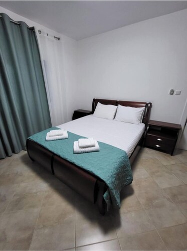 Lakeside View • Private Garden • BBQ Area • Balcony • One Bedroom