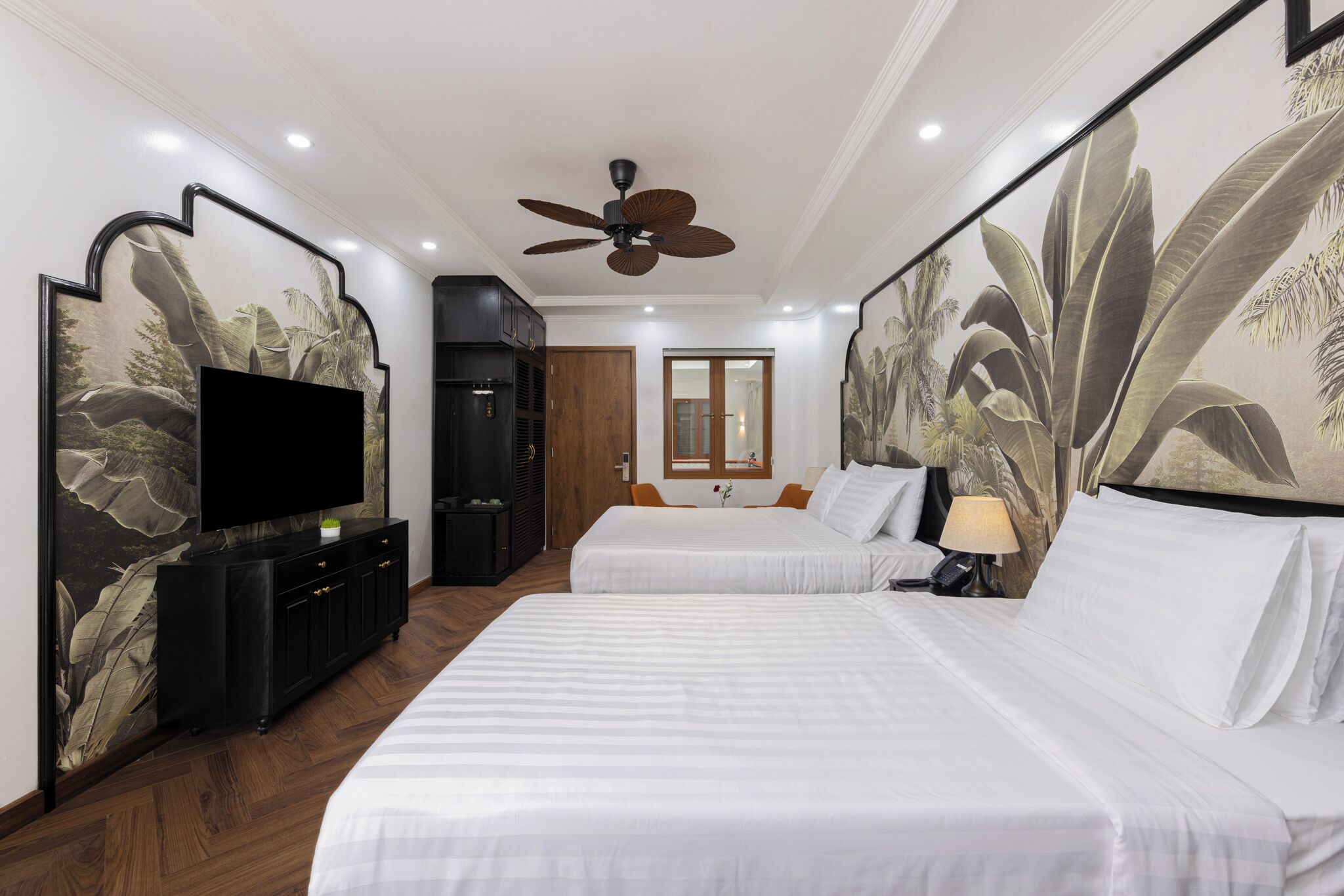 Zimmersafe, schallisolierte Zimmer, kostenloses WLAN, Bettwäsche