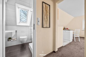 Bathroom - Comfortable vacation apartment Twilling I in Sankt Peter-Ording with garden (Sankt Peter-Ording)