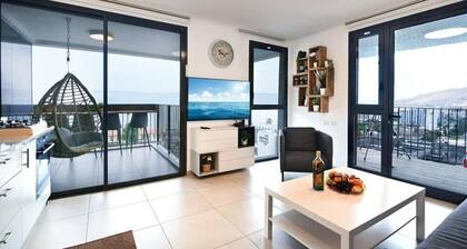 My View 2 bedroom apartment by the lake