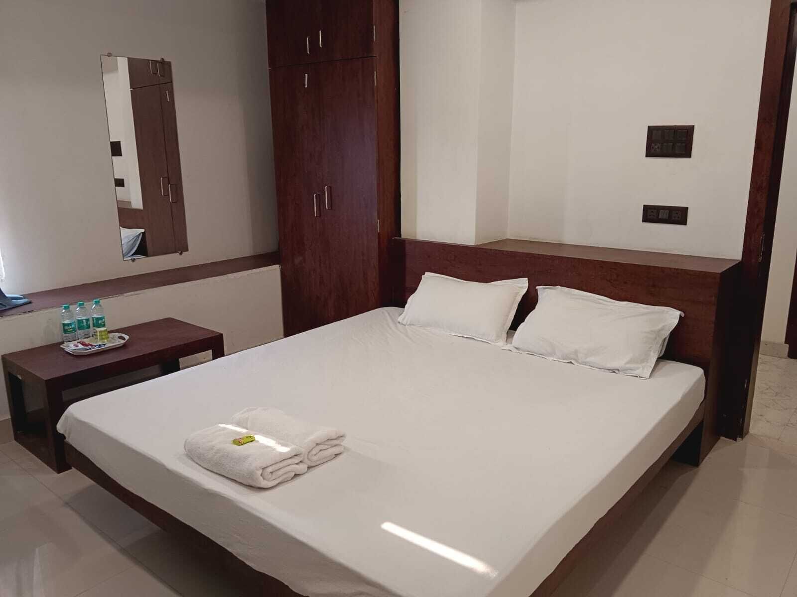 Basic Double Room