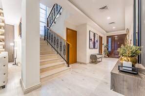 Interior - 4BR + Maid’s Room Villa Near Nad Al Sheba Mall, With Easy Access to Major Dubai Attractions (Dubai)