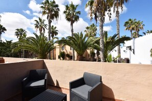 Property grounds - Book Jet OASIS DUNAS Suite -apartments (Corralejo)