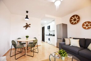 Interior - Book Jet OASIS DUNAS Suite -apartments (Corralejo)