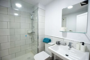 Hair dryer, towels - Book Jet OASIS DUNAS Suite -apartments (Corralejo)