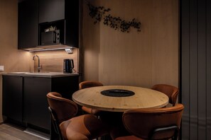 Superior huisje, uitzicht op meer | Dineren