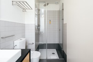 Apartamento | Banheiro | Secador de cabelo 