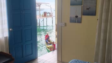 Kamar Triple Deluks, pemandangan laut terbatas | Wi-Fi gratis