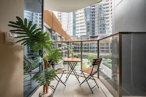 Grand Suite, 1 Bedroom, Club Lounge Access, City View | Egyptian cotton sheets, premium bedding, down comforters - Zenith Luxstay The OpusK Residence (Ho Chi Minh City)