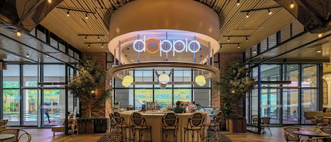 Bar (in der Unterkunft)