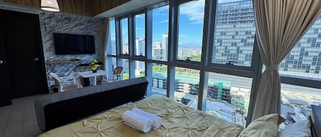 Coffre-fort, fer et planche Ă repasser, accĂšs au Wi-Fi (inclus)