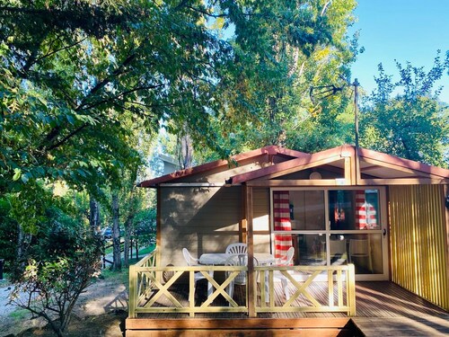 Cozy chalet for 4 with terrace