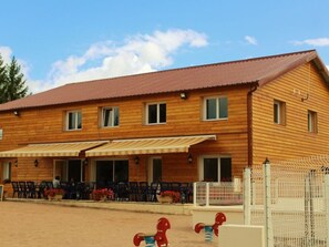 Exterior - Mobile Home for 4 with Terrace - Fully Equipped Kitchen (La Chapelle-devant-Bruyères)